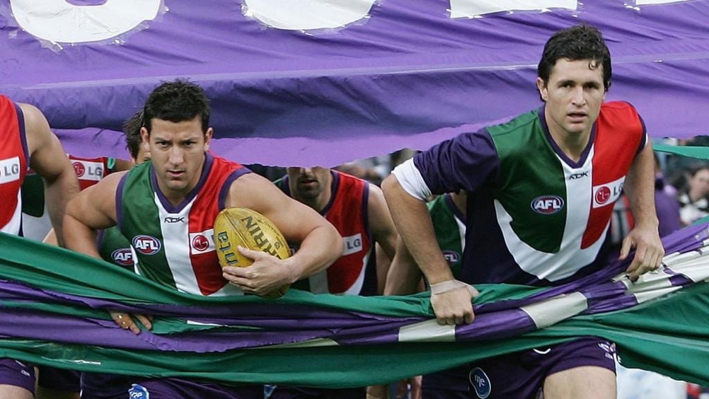 carrlongmuir171677685.jpg Josh Carr and Justin Longmuir run out as Fremantle teammates for a game in 2006 - AFL,News,Fremantle Dockers,Justin Longmuir